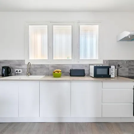 Le Mayol 3 By Interhome * Τουλόν